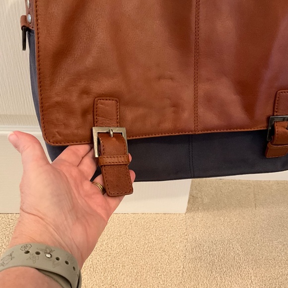 Jos A Bank steer messenger bag profile laptop - Picture 4 of 11